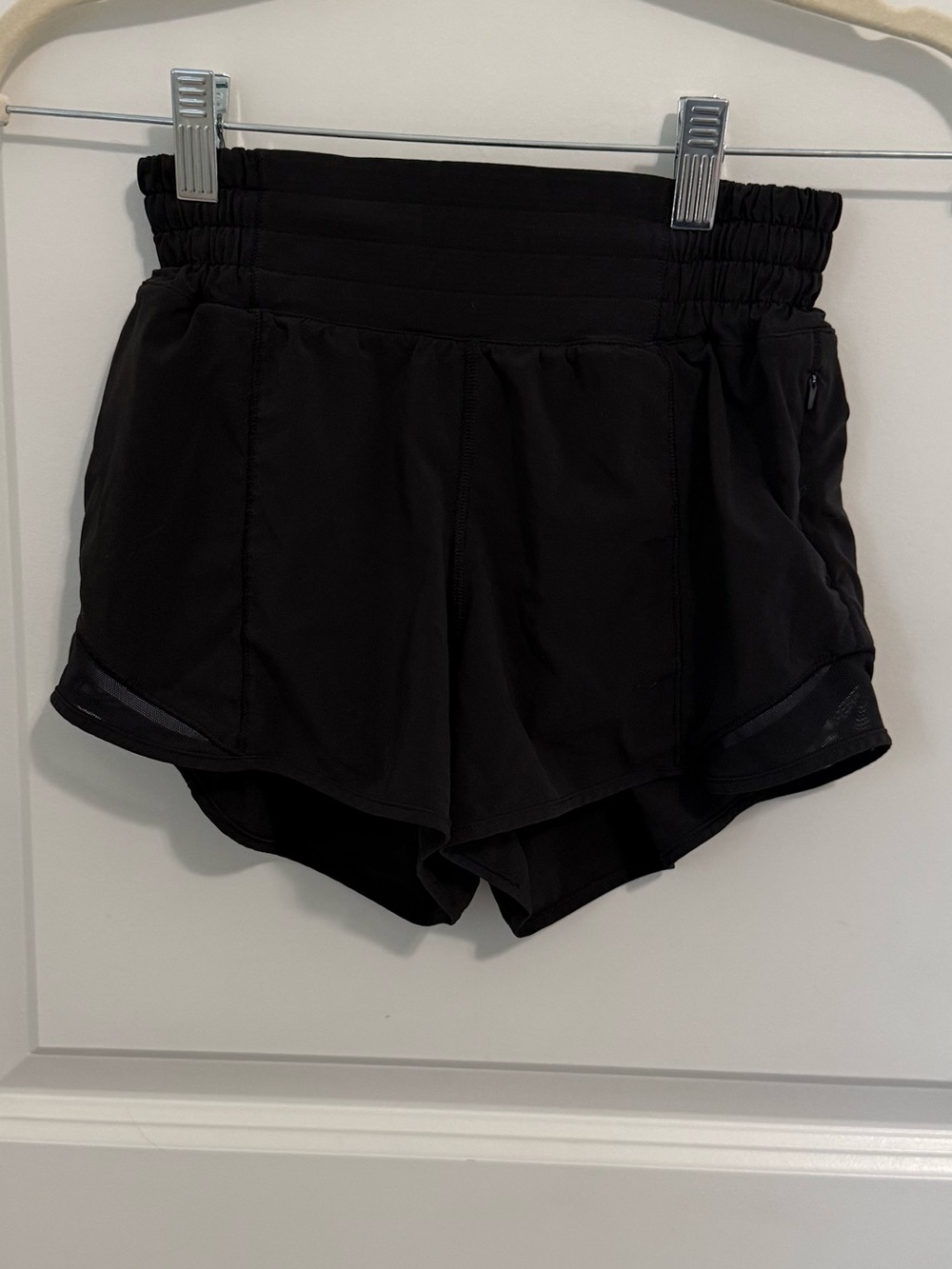 Lululemon Hotty Hot Athletic Black Running Sports Shorts with Reflective Logo - Picture 2 of 7